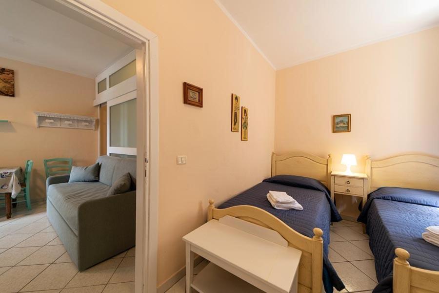 Residence Vacanza Mare Марина ди Кампо Екстериор снимка