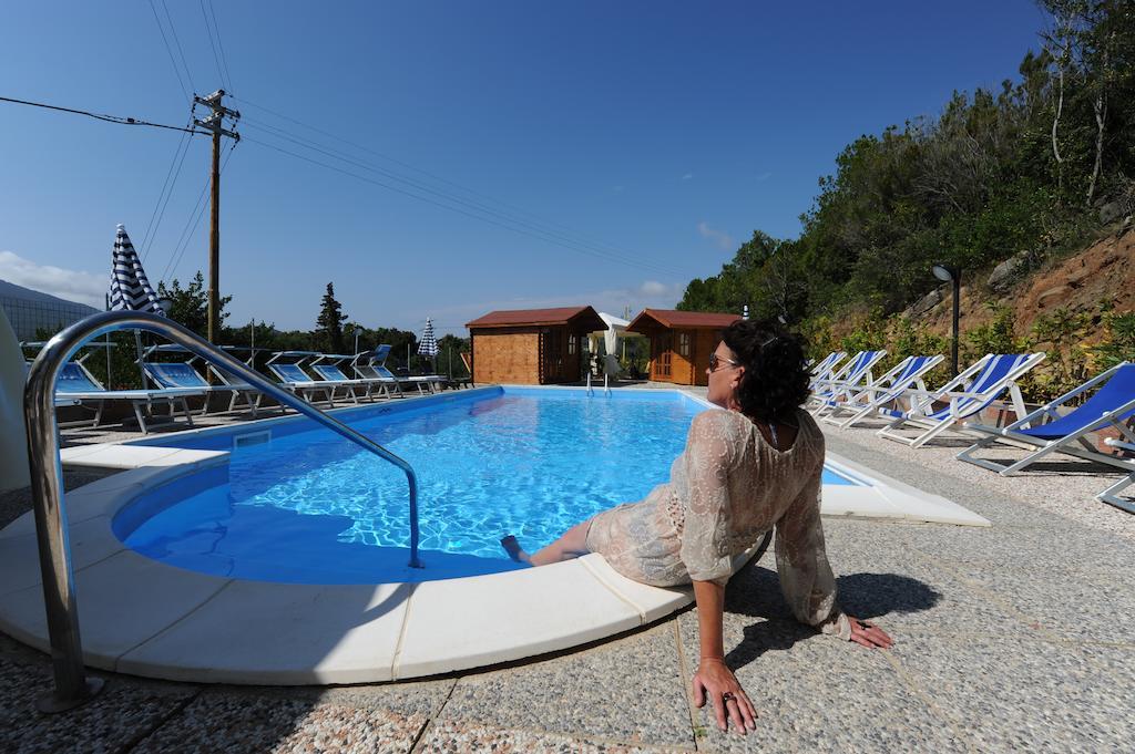 Residence Vacanza Mare Марина ди Кампо Екстериор снимка